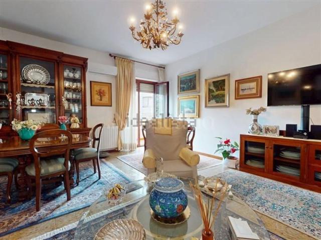 Appartamento in vendita a Quartiere del Sole, Cagliari