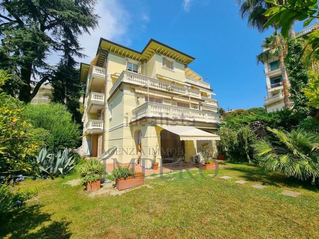 Appartamento in vendita a Bordighera, Provincia di Imperia