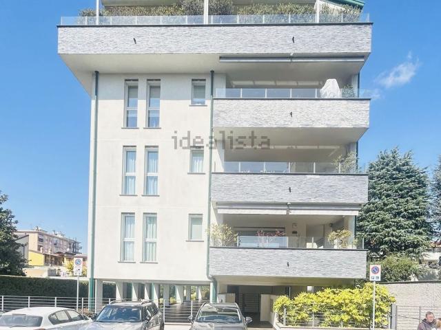 Appartamento in vendita a Lissone, Lombardia
