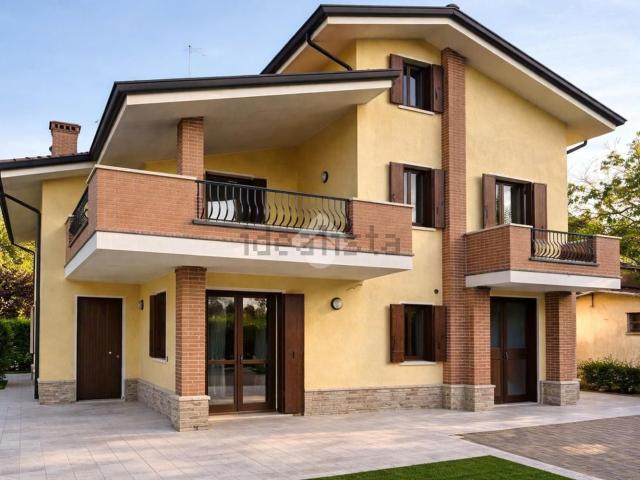Appartamento in vendita a Eraclea, Veneto