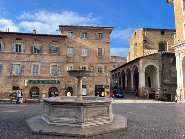 Attico in vendita a Marche, Pesaro E Urbino