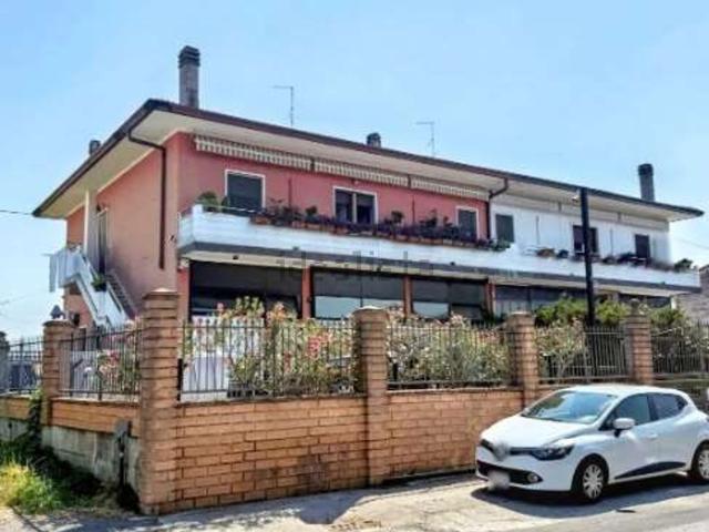 Appartamento in vendita a Zevio, Veneto