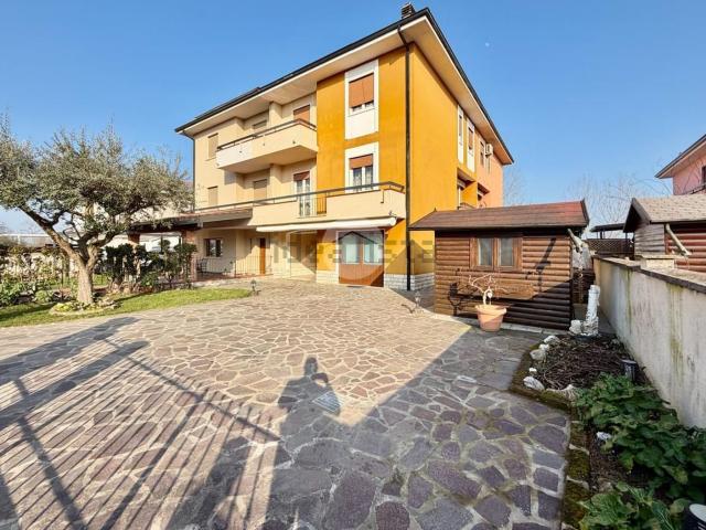 Appartamento in vendita a Dello, Lombardia