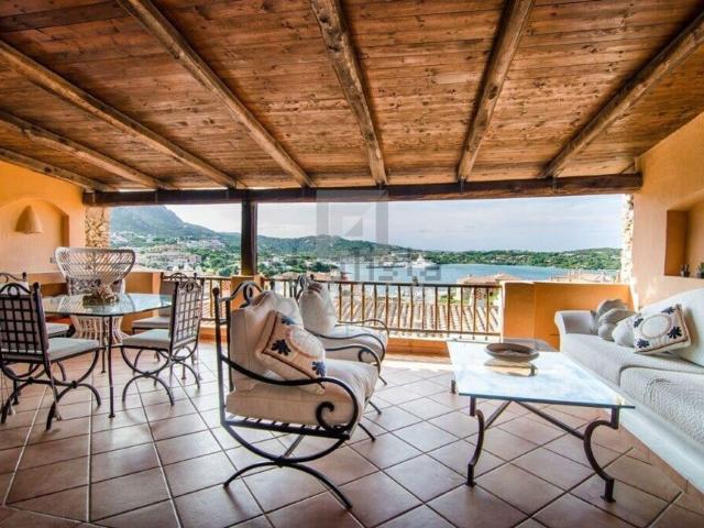 Attico in vendita a Porto Cervo