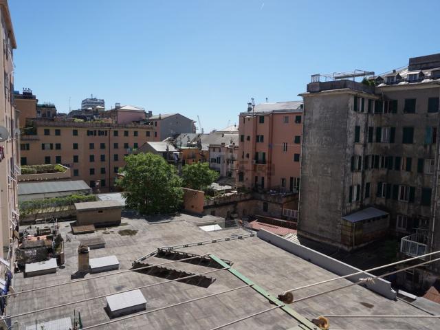 Appartamento in vendita a Centro Ovest, Serra Riccò