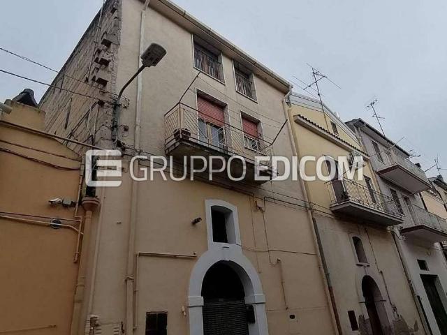 Appartamento in vendita a Grassano, Matera