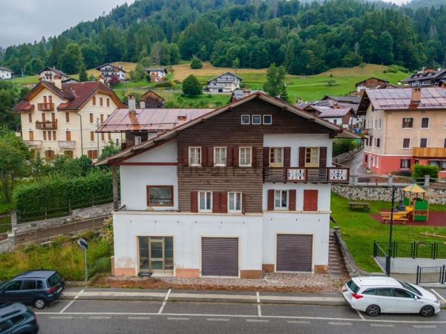 Appartamento in vendita a Gosaldo, Belluno