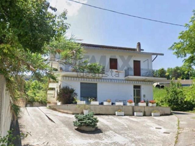 Appartamento in vendita a Guardiagrele, Abruzzo