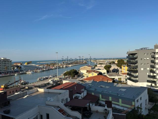 Attico in vendita a Pescara, Abruzzo