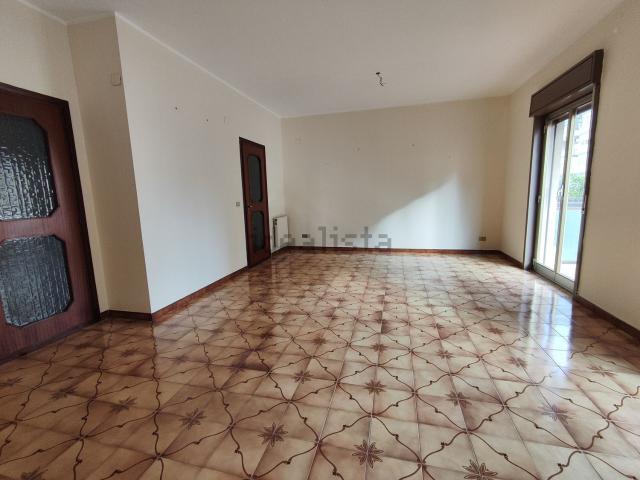 Appartamento in vendita a VI Circoscrizione, Palermo