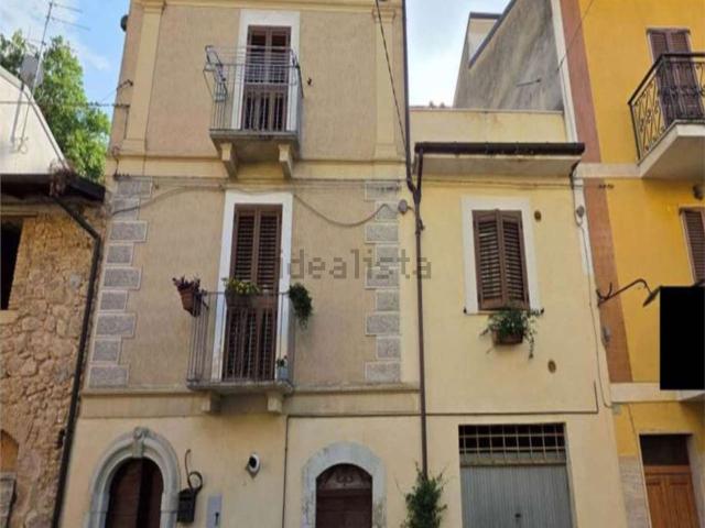 Appartamento in vendita a Introdacqua, Abruzzo