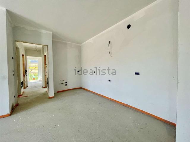 Appartamento in vendita a Sandrà, Castelnuovo del Garda