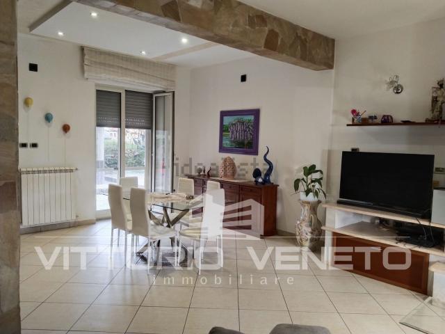 Appartamento in vendita a Capaccio, Campania
