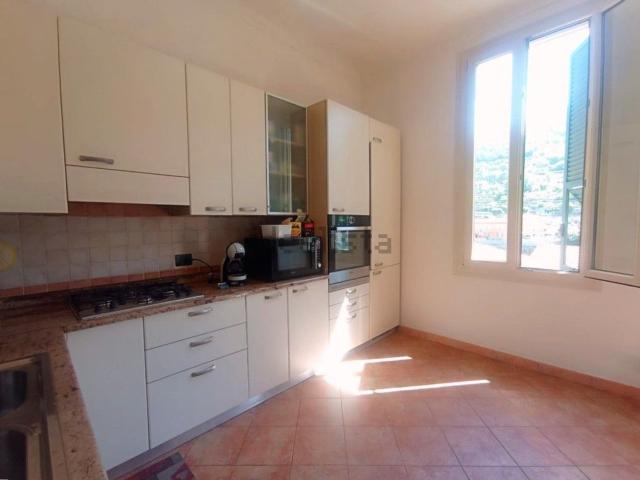 Appartamento in vendita a Soldano, Liguria