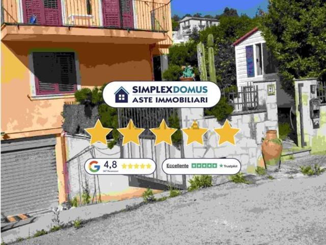 Appartamento in vendita a Giarratana, Sicilia