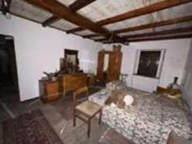 Appartamento in vendita a Unione dei comuni del Distretto Ceramico, Montefiorino