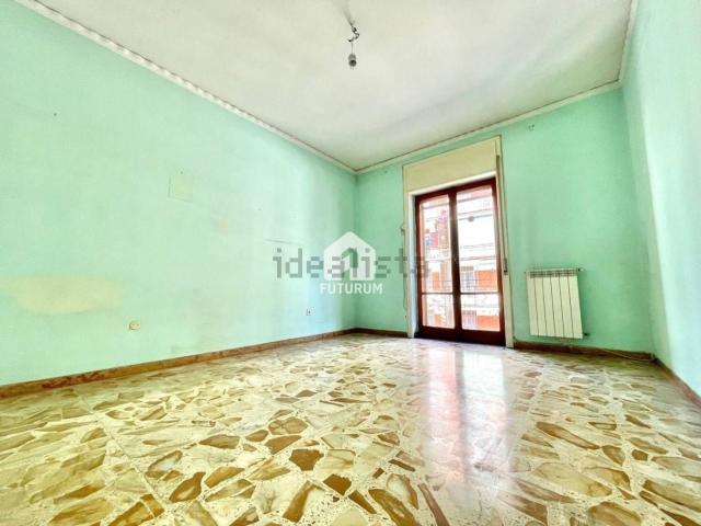 Appartamento in vendita a Portici, Campania
