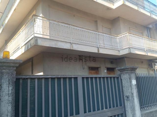 Appartamento in vendita a Calabria, Reggio Calabria