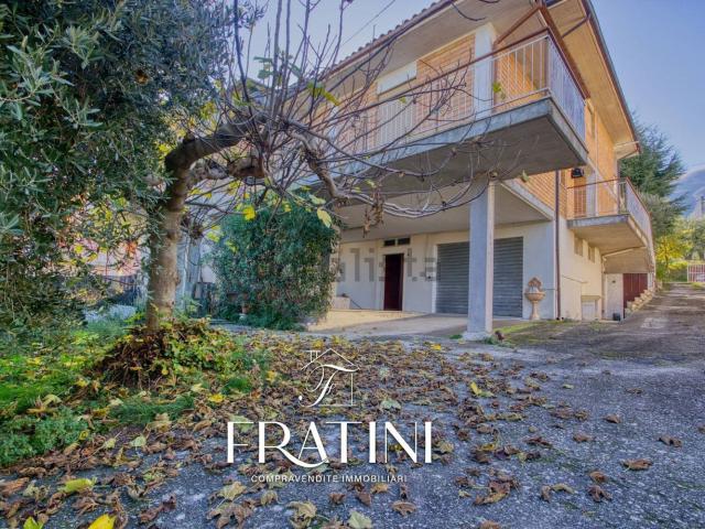 Appartamento in vendita a Unione dei Comuni della Val Vibrata, Civitella Del Tronto