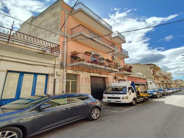 Appartamento in vendita a Vittoria, Sicilia