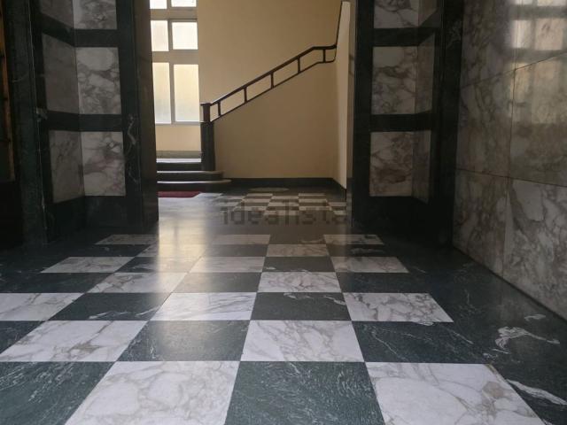 Appartamento in vendita a Centro storico, Cremona