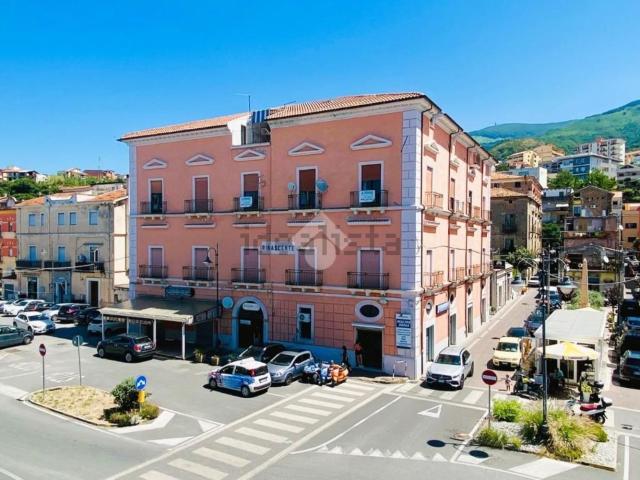 Appartamento in vendita a Paola, Cosenza