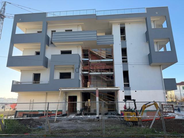 Attico in vendita a Carugate, Lombardia