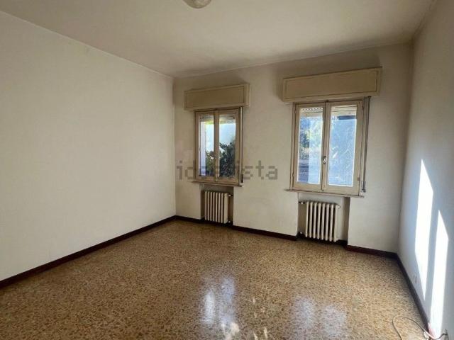 Appartamento in vendita a Re, Reggio Emilia