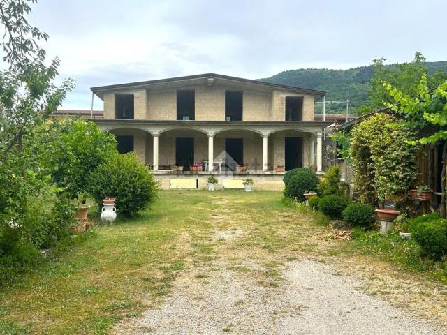 Appartamento in vendita a Santo Stefano Del Sole, Campania