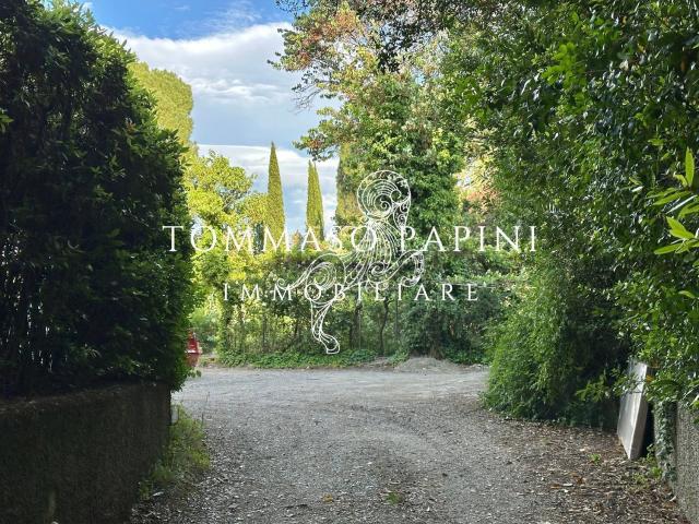 Appartamento in vendita a Due Strade, Firenze