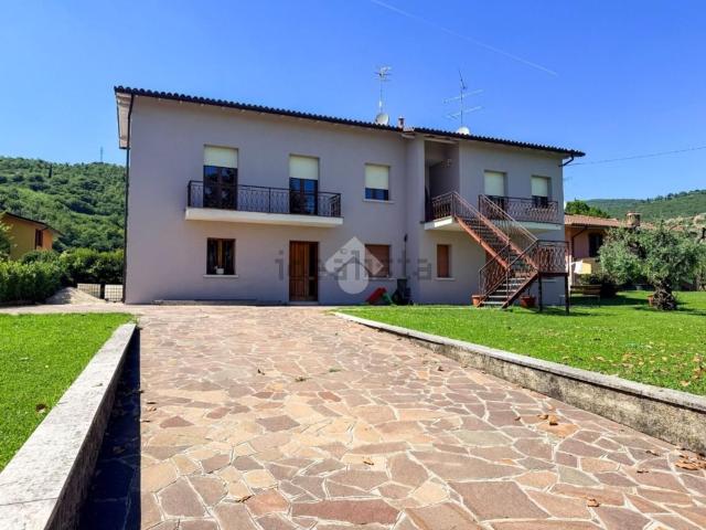 Appartamento in vendita a Nuvolento, Lombardia