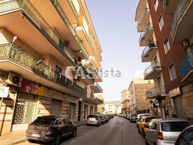 Appartamento in vendita a Nola, Campania