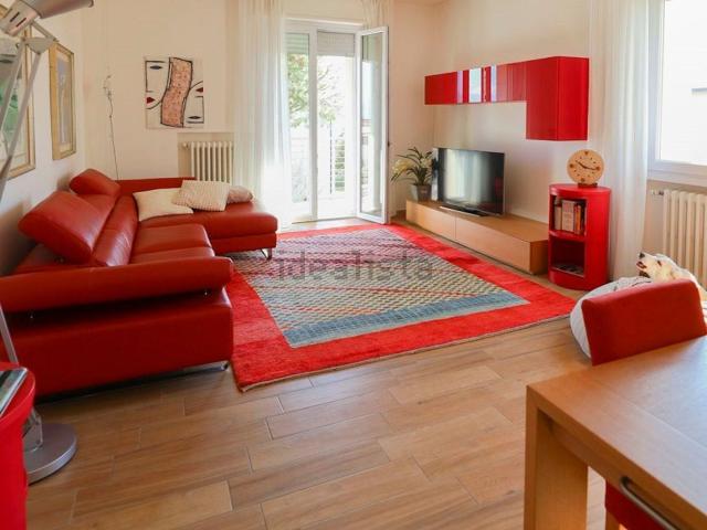 Appartamento in vendita a Desenzano Del Garda, Lombardia