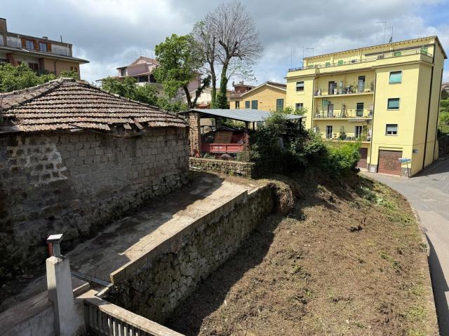 Appartamento in vendita a Ronciglione, Lazio