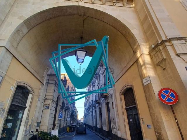 Appartamento in vendita a Acireale, Catania