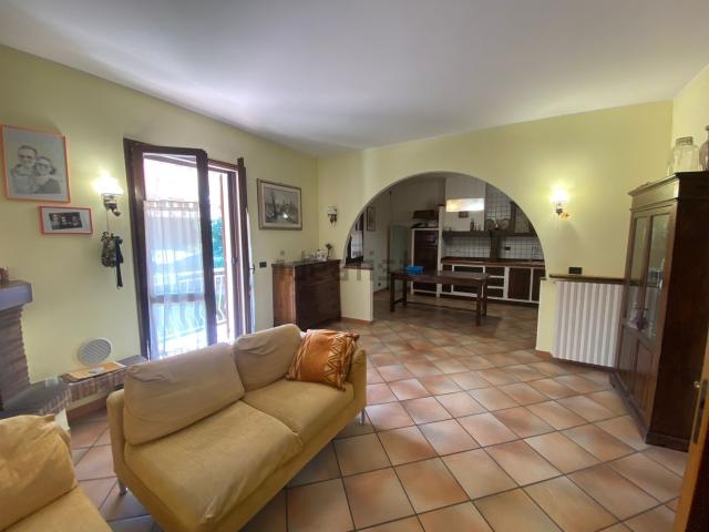 Appartamento in vendita a Unione dei comuni del Distretto Ceramico, Maranello