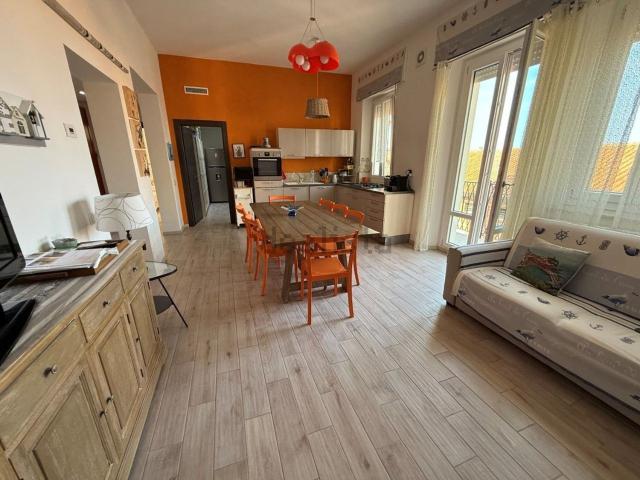 Appartamento in vendita a San Marone, Marche