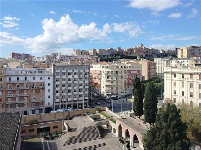 Attico in vendita a San Benedetto, Cagliari