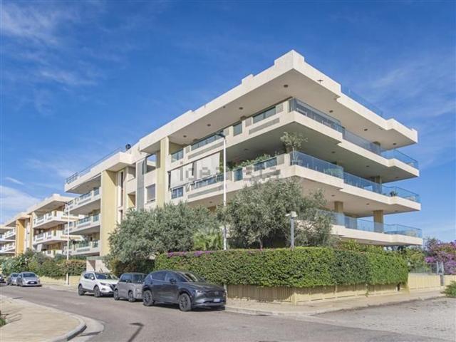 Attico in vendita a Genneruxi, Cagliari