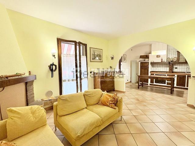 Appartamento in vendita a Unione dei comuni del Distretto Ceramico, Fiorano Modenese