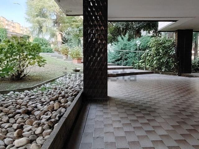 Appartamento in vendita a Triante, Monza
