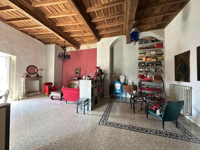 Appartamento in vendita a Viterbo, Lazio