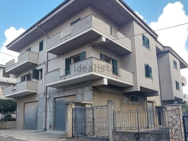Attico in vendita a Vena, Jonadi