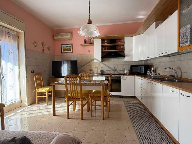 Appartamento in vendita a Adrano, Sicilia