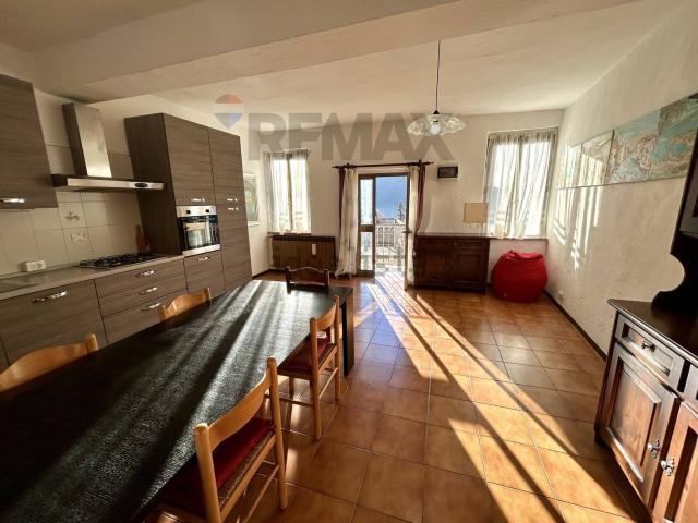 Appartamento in vendita a Valmaggiore, Endine Gaiano