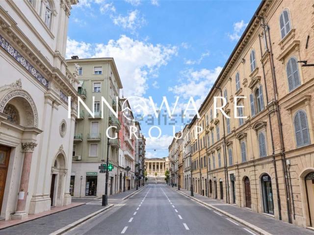 Appartamento in vendita a Tre Vie, Macerata