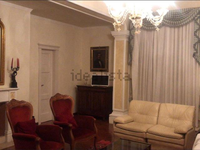 Appartamento in vendita a Monteliscai, Siena