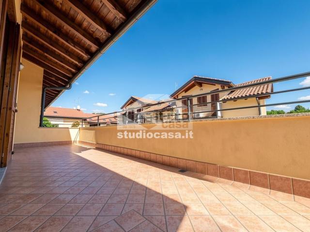 Appartamento in vendita a Albano Sant'Alessandro, Bergamo