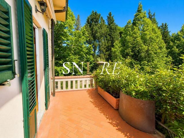 Appartamento in vendita a Quartiere 3, Firenze