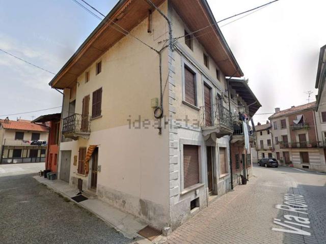 Appartamento in vendita a Alice Castello, Vercelli